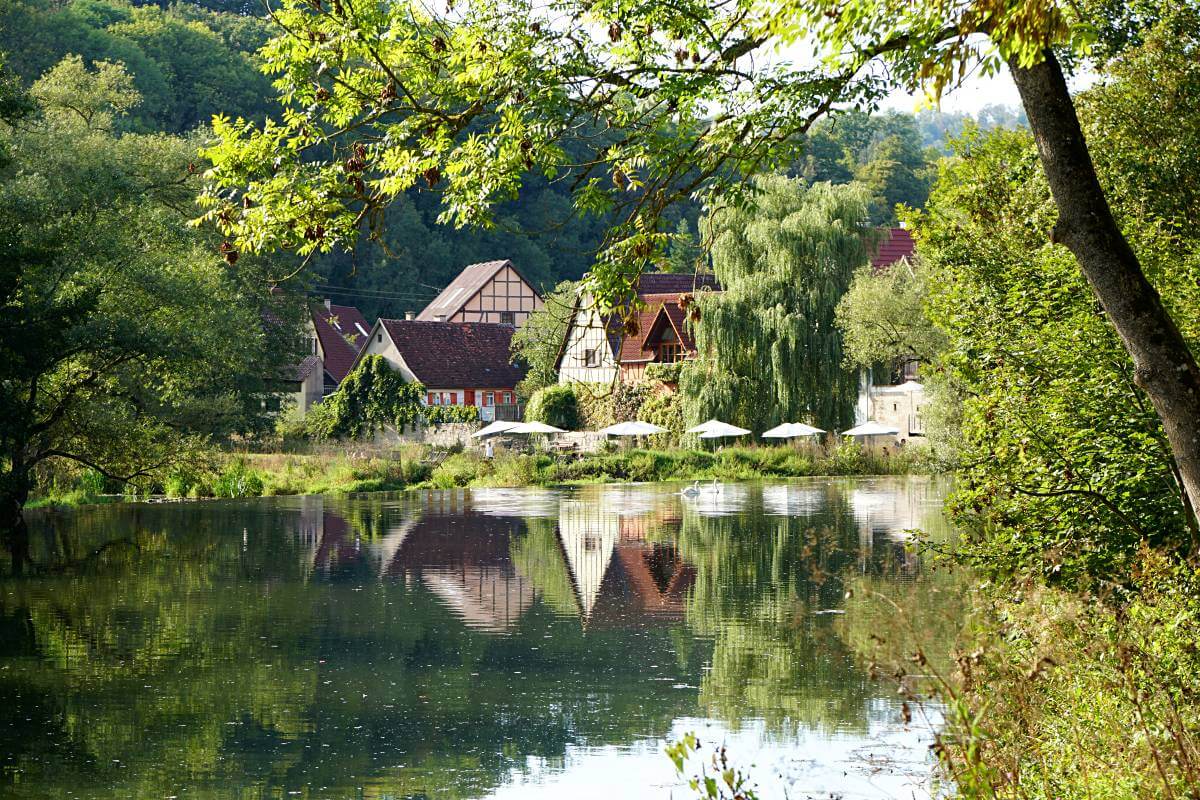 Blick auf Baechlingen an der Jagst in Hohenlohe