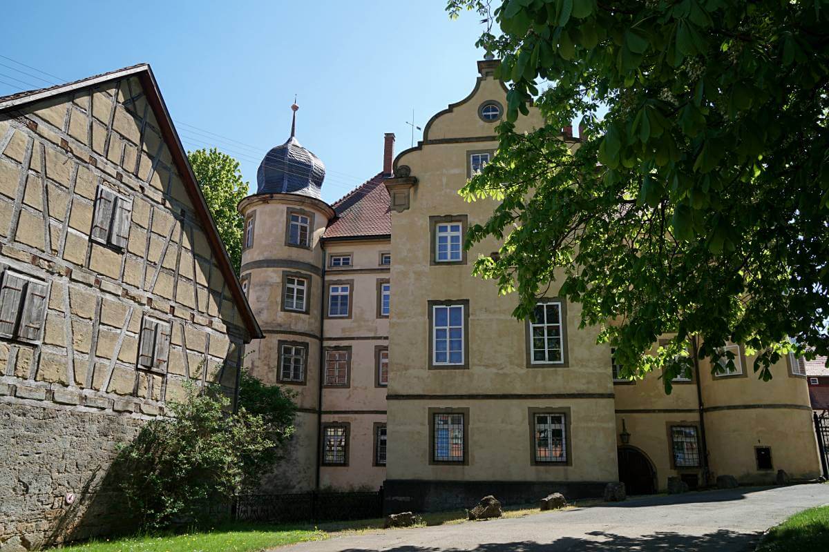 Schloss der Familie von Palm in Messbach auf dem Pfad der Stille