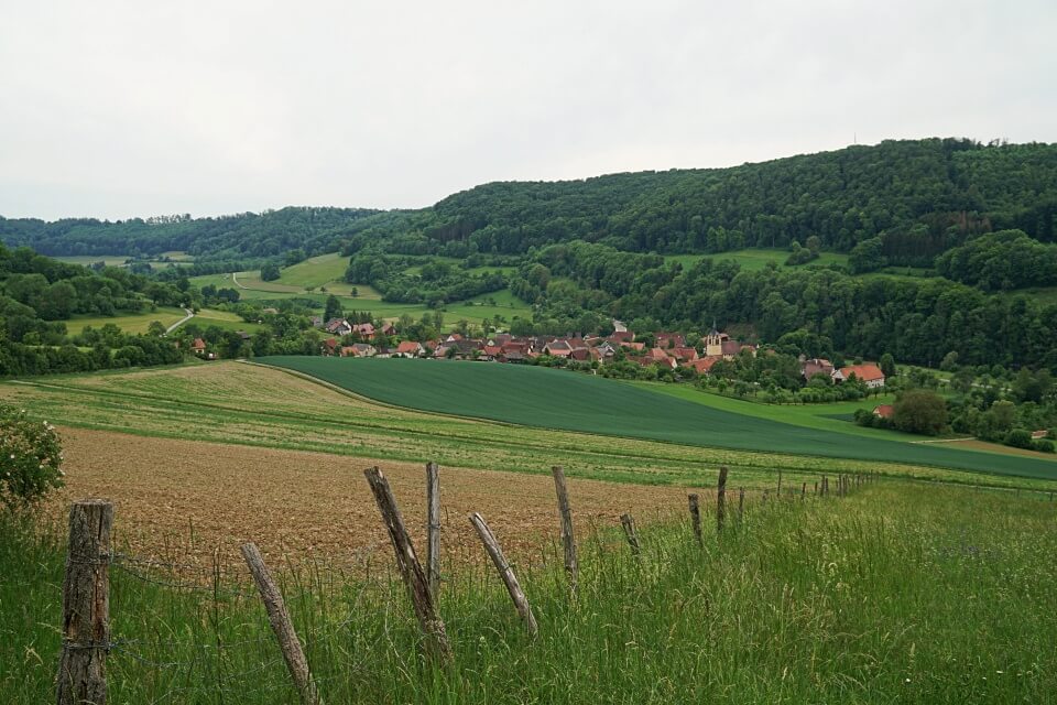 Blick auf Baechlingen an der Jagst