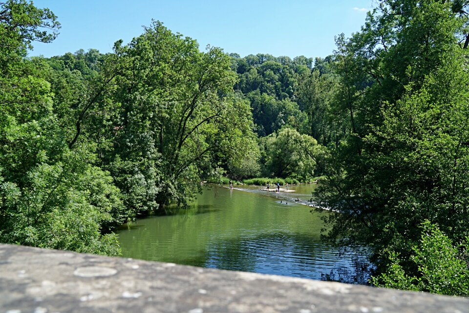 Badeplatz am Wehr an der Jagst in Schoental