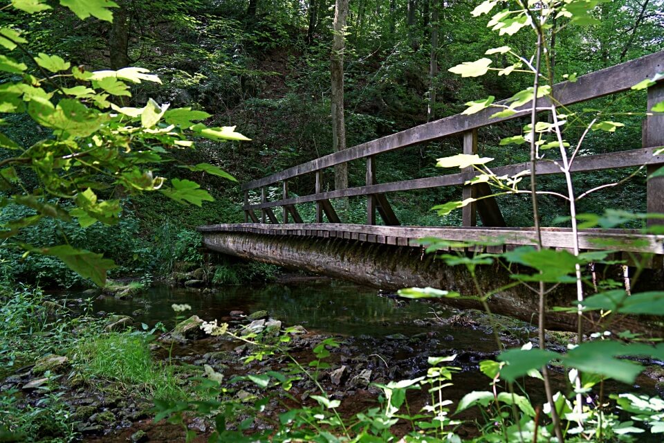 Bruecke ueber die Gronach 