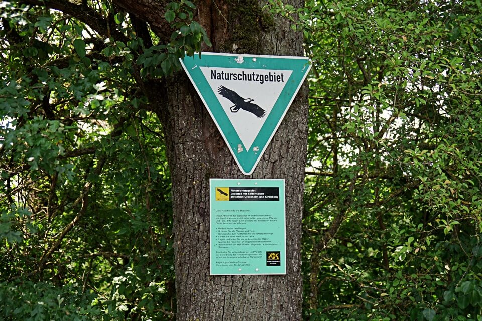 Natur und Landschaftsschutzgebiet Jagsttal mit Seitentaelern zwischen Crailsheim und Kirchberg