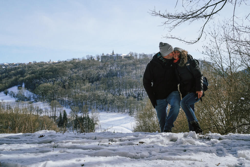 Lisa Metzger und Marco Metzger beim Wandern im Jagsttal in Hohenlohe