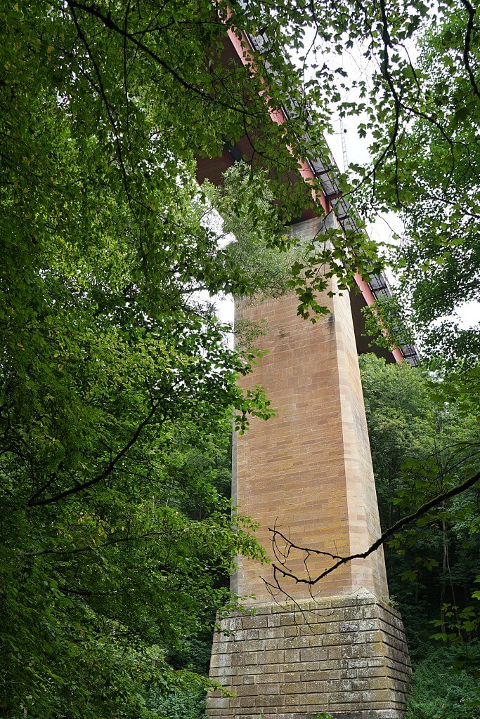 Eisenbahnbruecke ueber dem Buehlertal